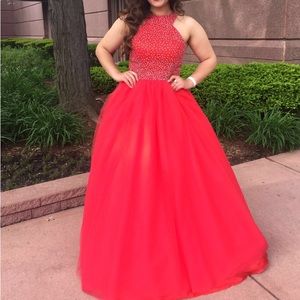 Red prom dress